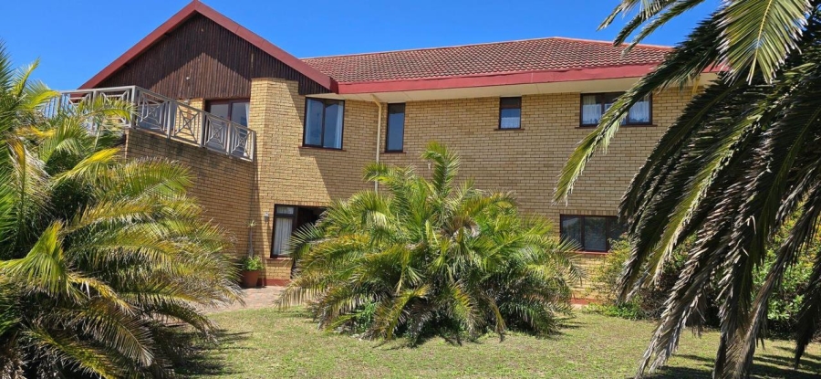 5 Bedroom Property for Sale in Hersham Western Cape